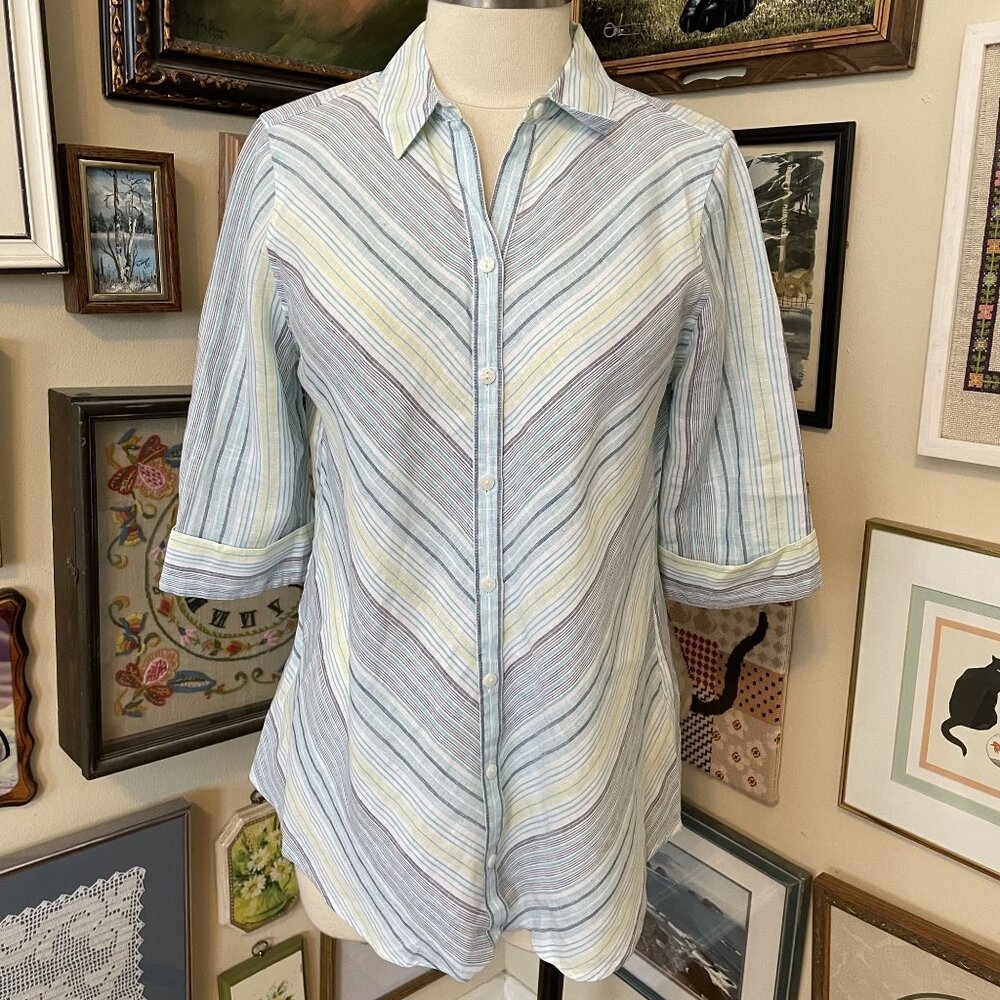 Chicos No-Iron 100% Linen Blue White Green Chevron Striped Button-Up Shirt